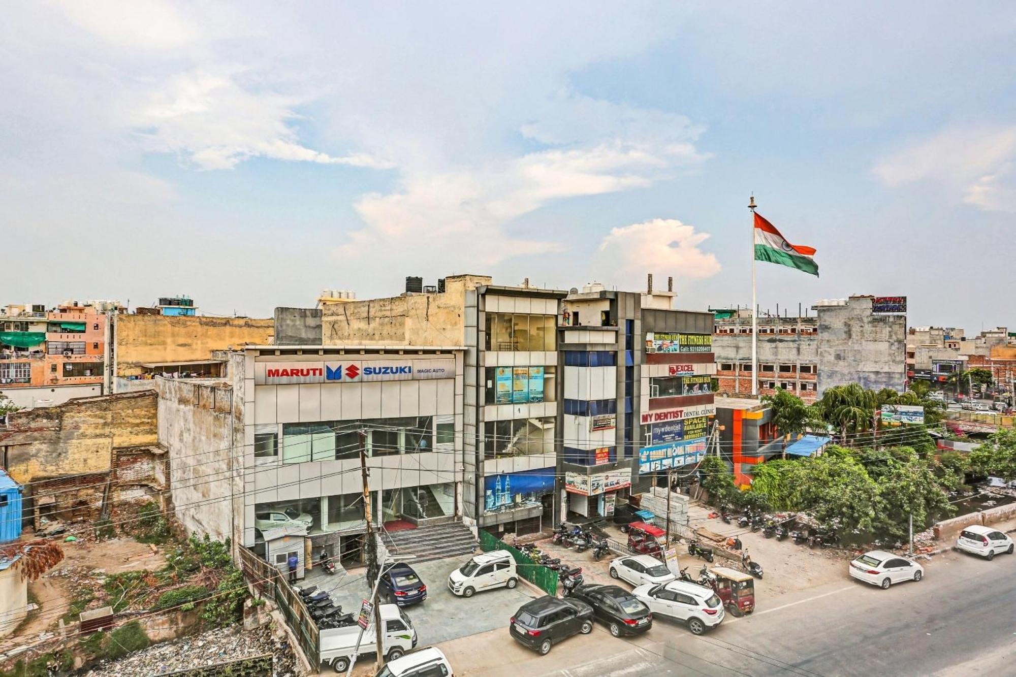 Hotel O Imperial Residency Near Dashrath Puri Metro Station Νέο Δελχί Εξωτερικό φωτογραφία